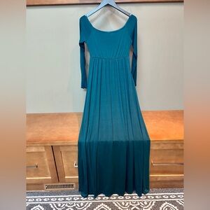 Pink Blush Green Off-Shoulder Floor-Length Maternity Dress (Size~Small/Medium)